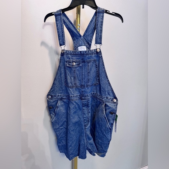 Tinseltown Blue Denim Overall shorts Size XL NWT - Picture 6 of 15